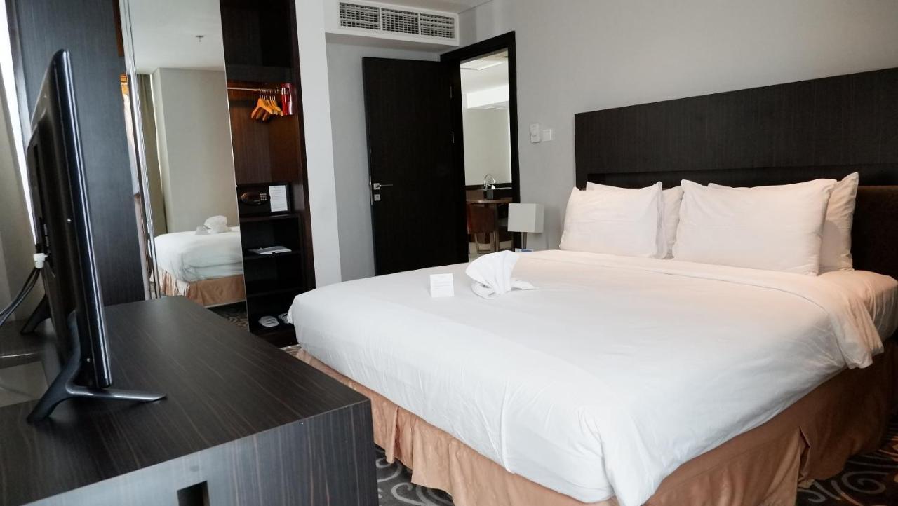 Swiss-Belhotel Balikpapan Экстерьер фото