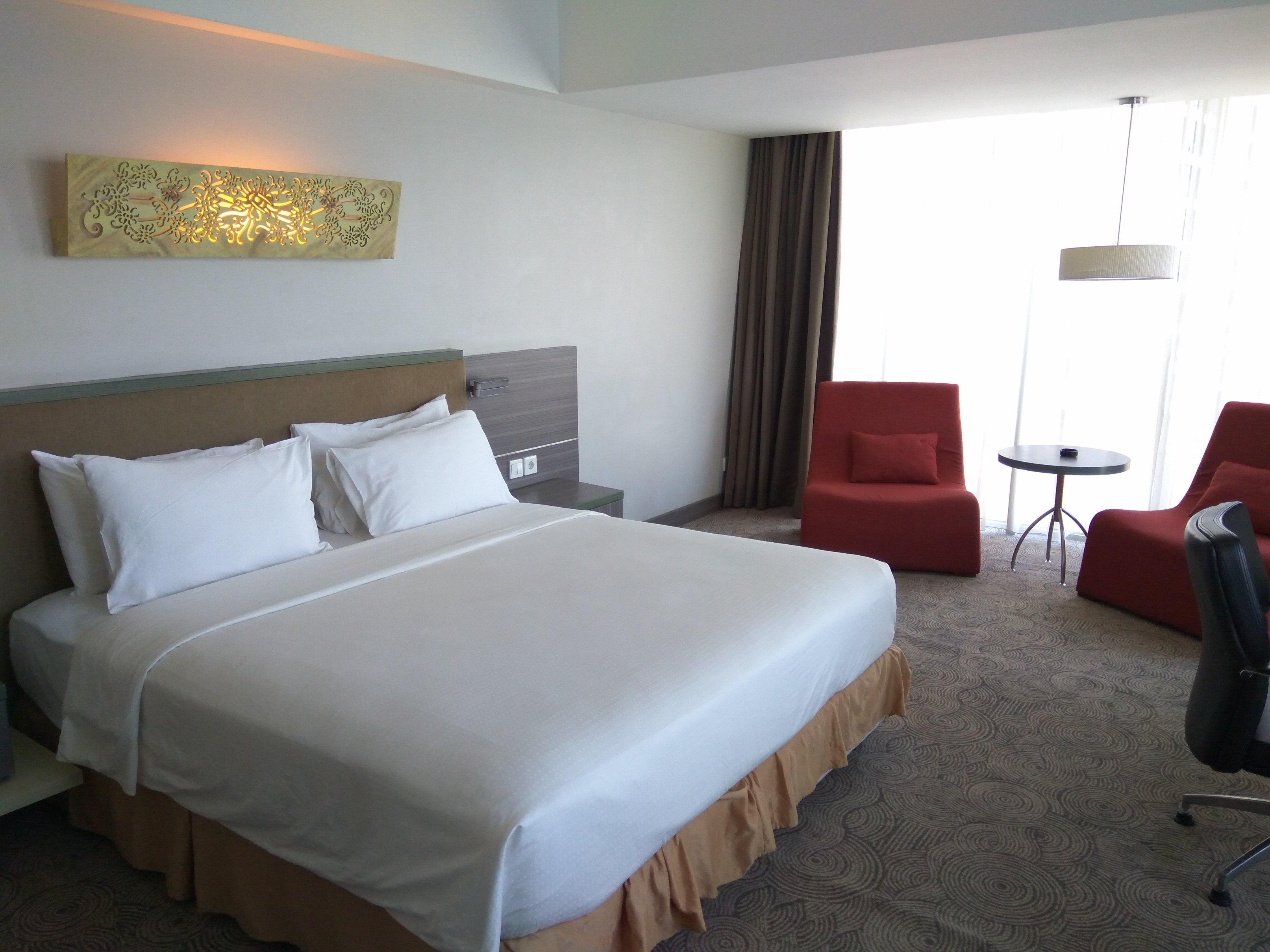 Swiss-Belhotel Balikpapan Экстерьер фото