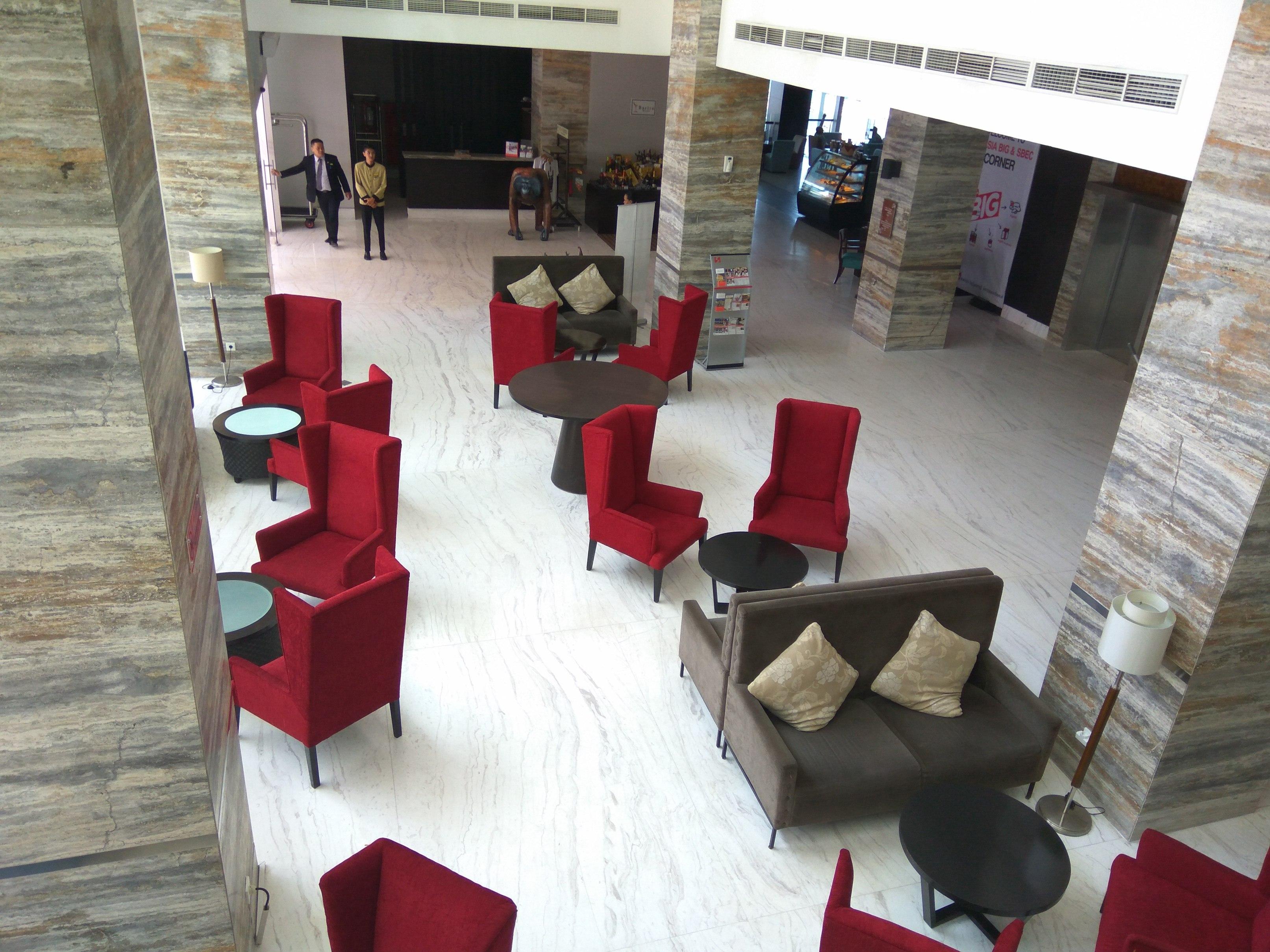 Swiss-Belhotel Balikpapan Экстерьер фото
