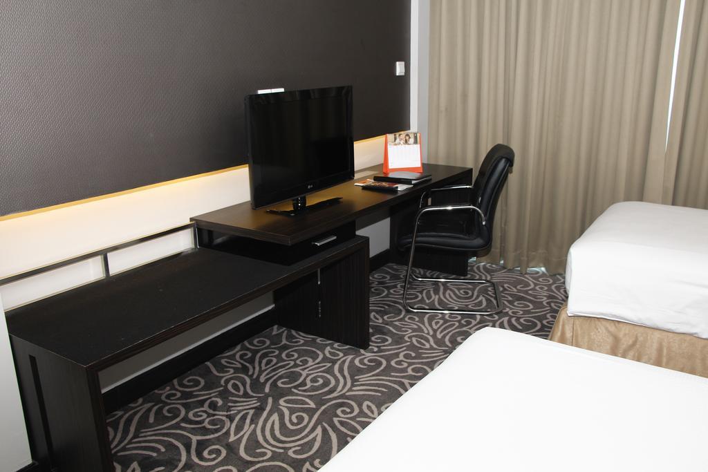 Swiss-Belhotel Balikpapan Экстерьер фото